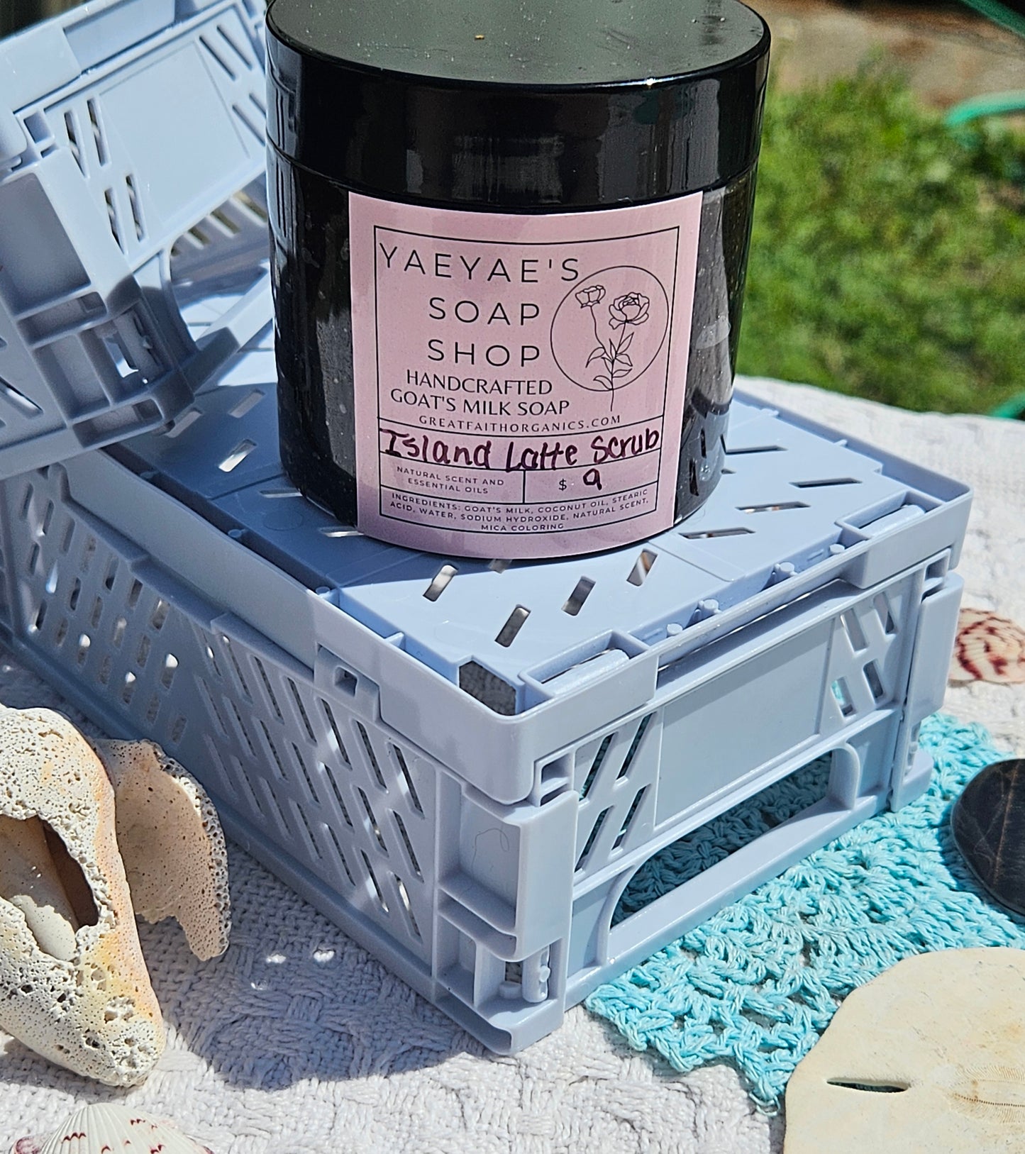 Island Latte Thick Scrub